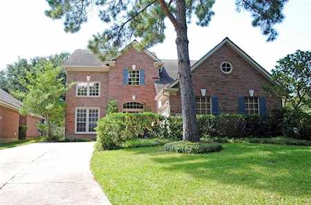 8607 Village Terrace Houston, TX 77040