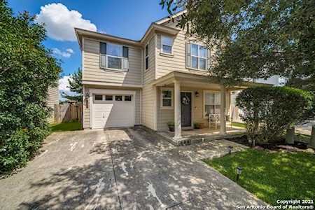 205 Hampton Cv Boerne, TX 78006