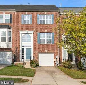 8773 Stonehouse Dr Ellicott City, MD 21043