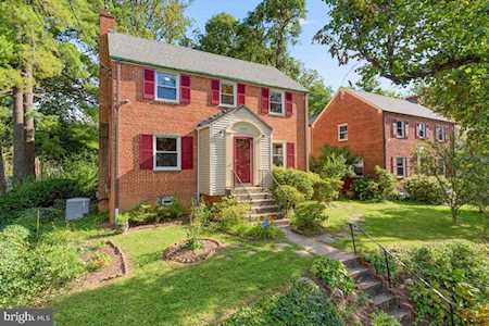 1604 Highland Dr Silver Spring, MD 20910