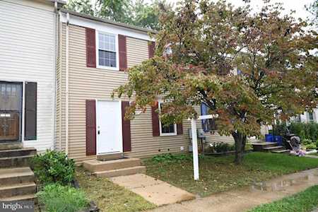 8207 Amity Circle Gaithersburg, MD 20877