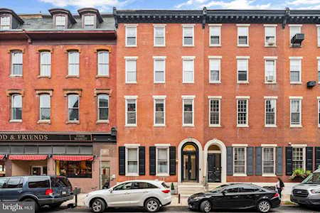 1931 Spruce St #1C Philadelphia, PA 19103