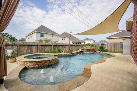 6011 Carnaby Ln Rosenberg, TX 77471