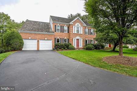 13016 Bankfoot Ct Herndon, VA 20171