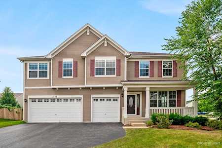 736 Millersburg St Oswego, IL 60543