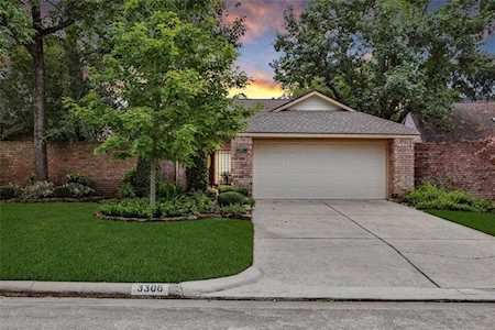 3306 Cape Forest Dr Kingwood, TX 77345