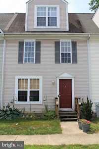 9530 Sea Gull Ct North Beach, MD 20714