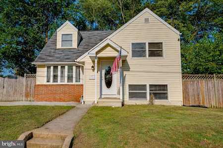 1021 Sharon Dr Glen Burnie, MD 21061
