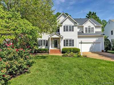5213 Brockton Ct Glen Allen, VA 23059