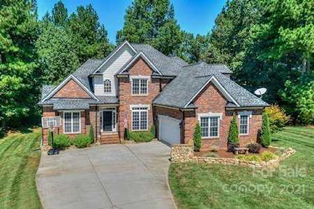 168 Honeysuckle Creek Loop Mooresville, NC 28117