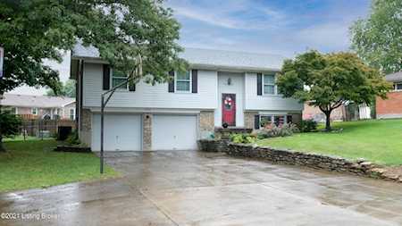 2304 Stephan Ln Louisville, KY 40214