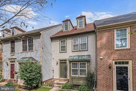 4741 Rams Horn Row Ellicott City, MD 21042