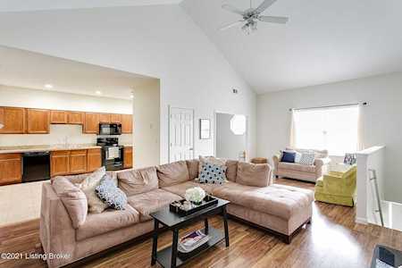 329 S Dorsey Ln Louisville, KY 40223