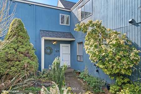 8455 25th Ave SW #C Seattle, WA 98106