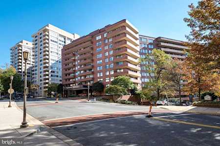 4550 Park Ave N #608 Chevy Chase, MD 20815