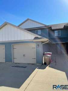 9272 W Norma Trl #3 Sioux Falls, SD 57106