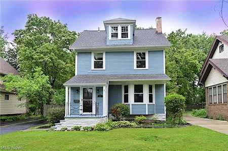 3367 Bradford Rd Cleveland Heights, OH 44118