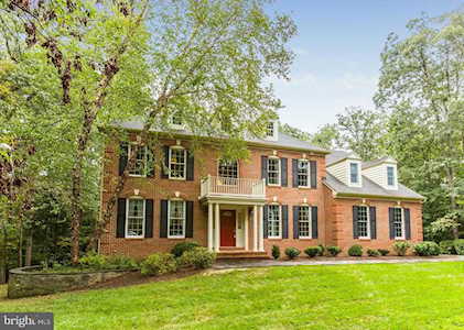 907 River Knoll Ct Davidsonville, MD 21035