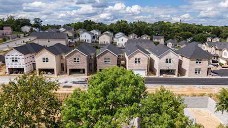 2656 Lakevilla Dr Nashville, TN 37217