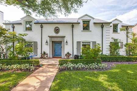 6908 Lakeshore Drive Dallas, TX 75214