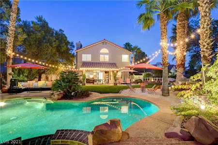 7841 Desert Candle Way Las Vegas, NV 89128