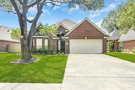 15515 Truslow Point Ln Sugar Land, TX 77478