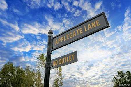 #5 Applegate Brighton Twp, MI 48114