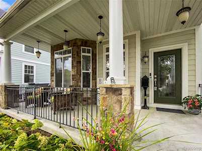 879 Humphrey Ave Birmingham, MI 48009