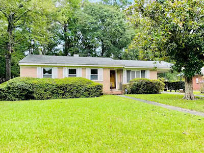 1246 Kensington Dr Charleston, SC 29407