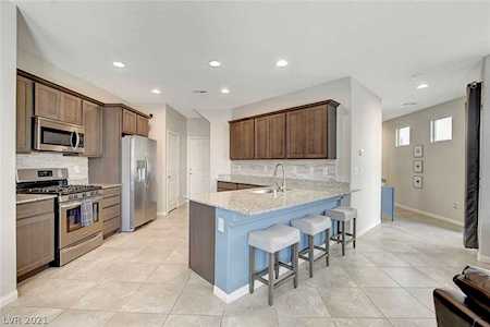 9226 Blue Agate St Las Vegas, NV 89178