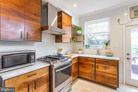 1316 Moore St Philadelphia, PA 19148