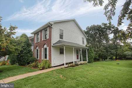 635 Colonial View Rd Mechanicsburg, PA 17055