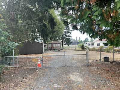 2621 S 138th St Seatac, WA 98168