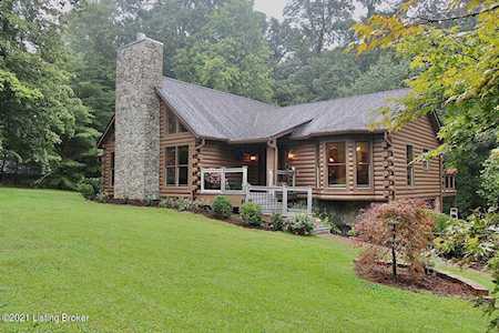 7458 Settlers Run Greenville, IN 47124