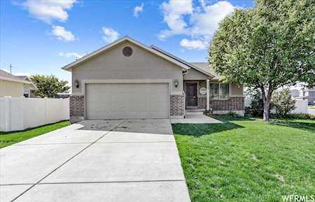 753 S 1075 W Clearfield, UT 84015