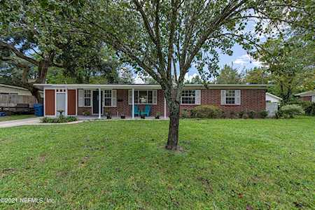 6064 Holly Bay Dr Jacksonville, FL 32211