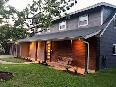 1906 Wooten DR Austin, TX 78757