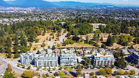 4988 Cambie Street #103 Vancouver, BC V5Z 2Z5