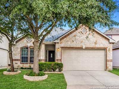 26118 W Presidio Cliff Boerne, TX 78015