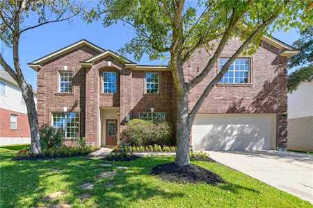 7104 Avignon DR Round Rock, TX 78681