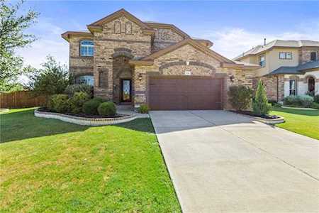 930 Overcup DR San Marcos, TX 78666