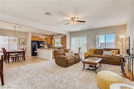 10186 Lucca Bluff St Las Vegas, NV 89178