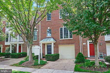11505 Rothbury Square Fairfax, VA 22030
