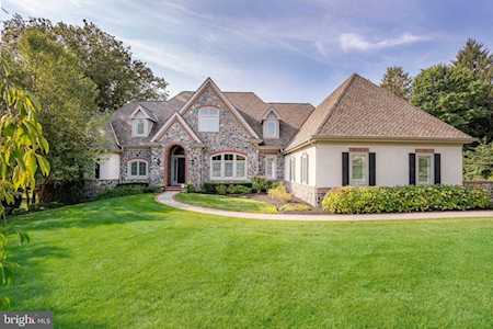 4902 Old Hill Rd Wilmington, DE 19807
