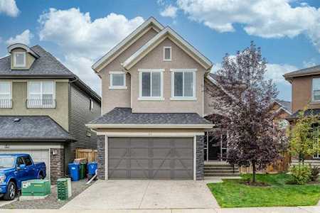 44 Cranarch Manor SE Calgary, AB t3m 0j1