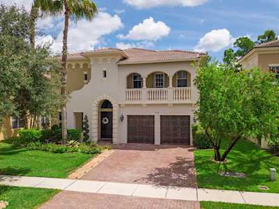 9195 Nugent Trail West Palm Beach, FL 33411