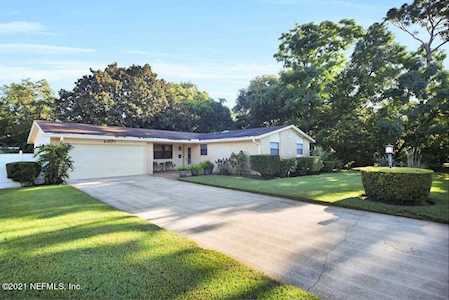 6607 Haslett Dr Jacksonville, FL 32277