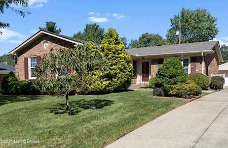 2102 Janlyn Rd Louisville, KY 40299