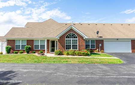 10725 Glenmary Springs Dr Louisville, KY 40291