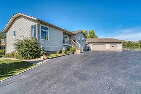 52 Campbell Dr Rural Rocky View County, AB T3L 2P5